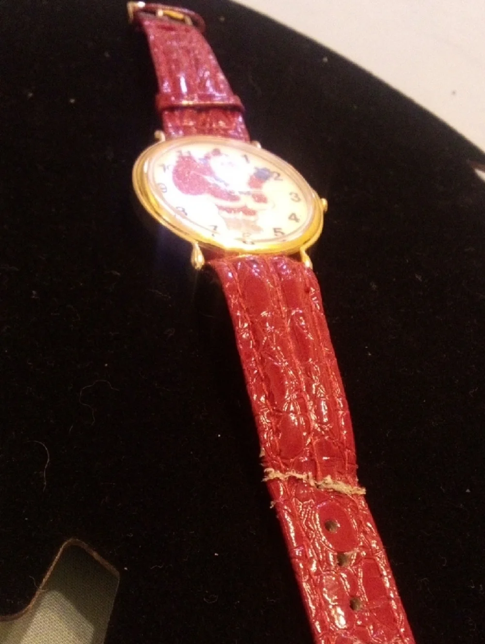 Holiday Santa Glitter Dial Watch with Red Strap
